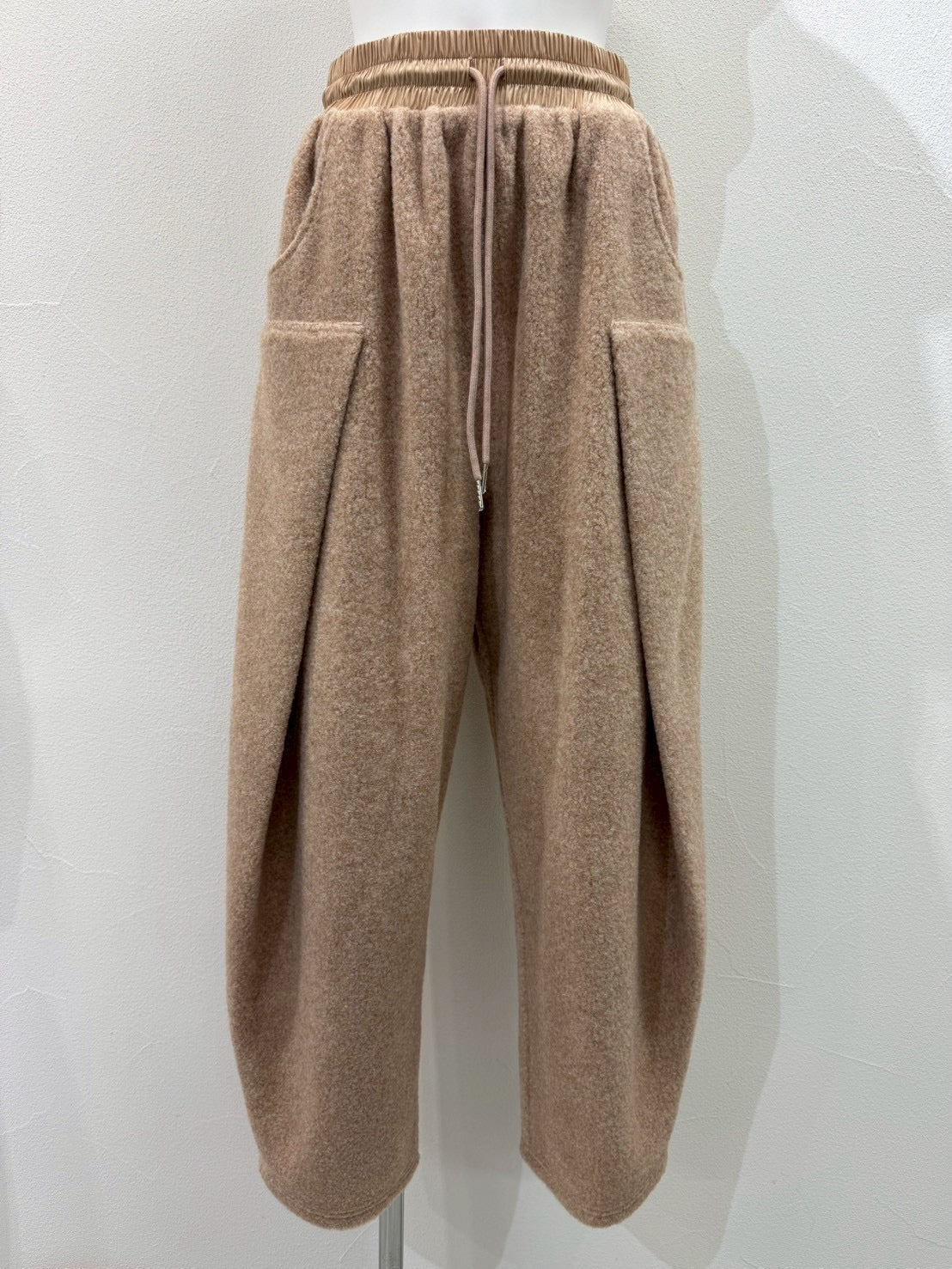 【CYAN 2026 AW VOL.2】オーバータックスライバーワイド - 11月中旬頃発送 - Champdelarose