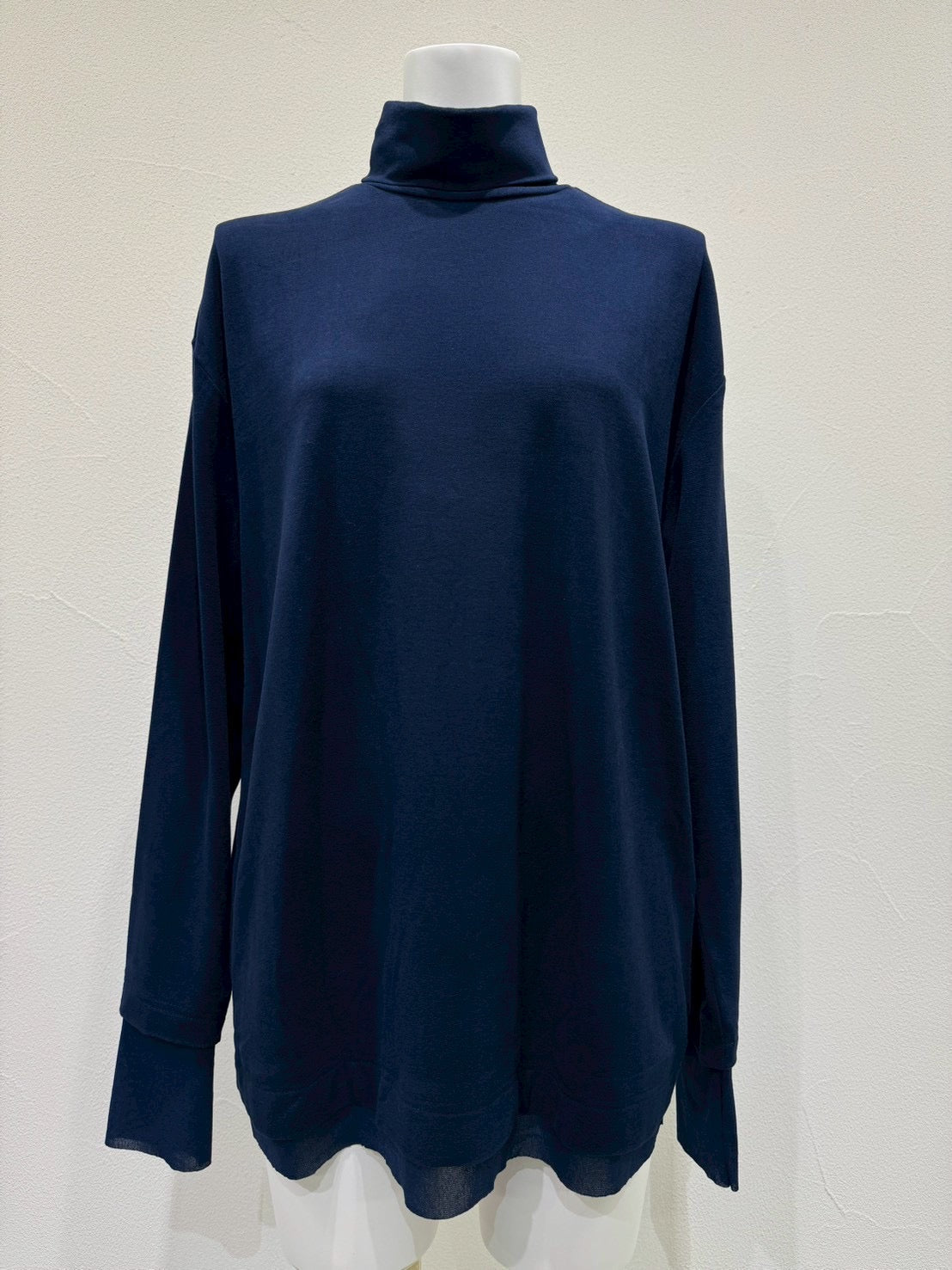 【CYAN 2026 AW VOL.2】スリットタートルウォームTOPS - 10月下旬頃発送 - Champdelarose