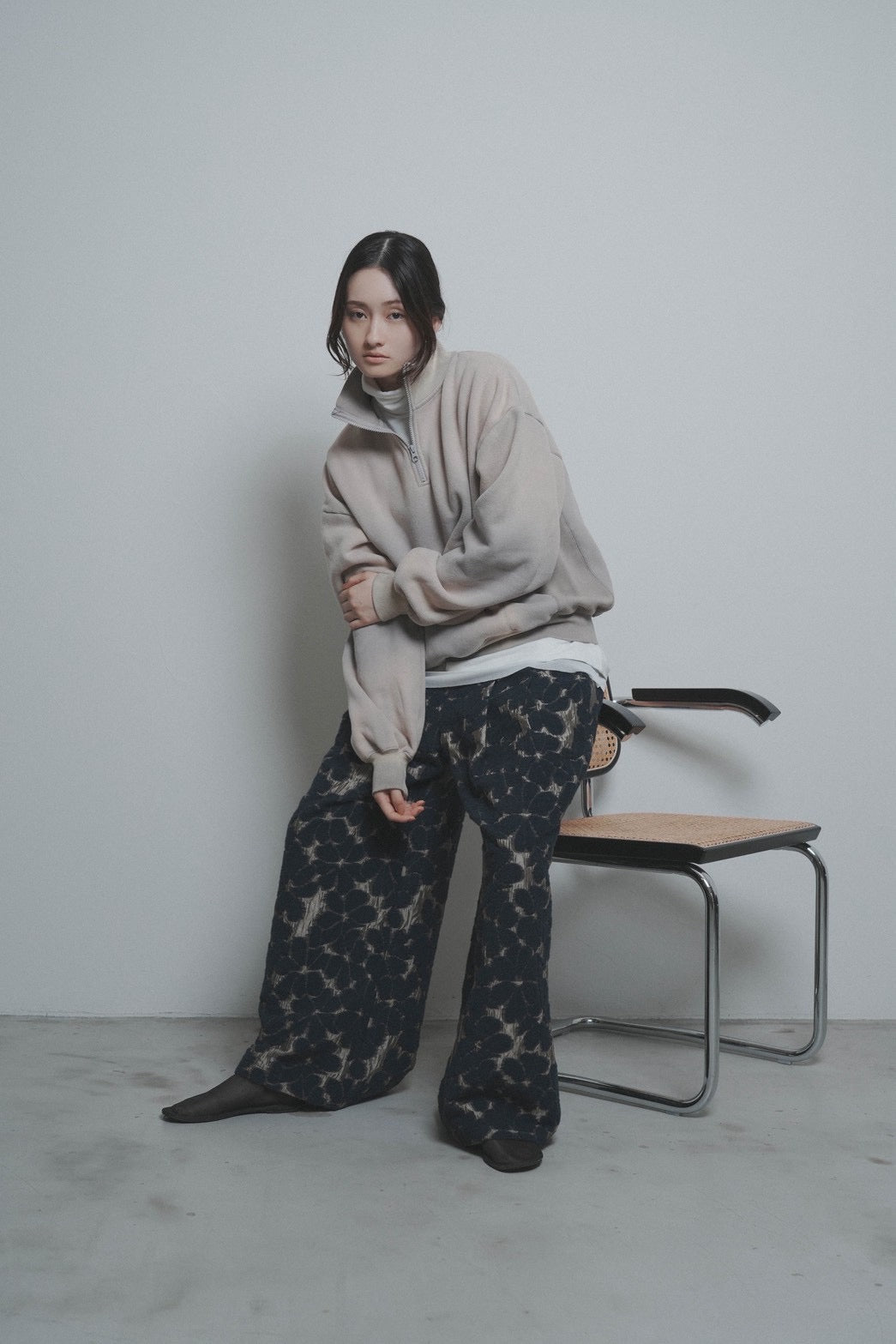 【CYAN 2026 AW VOL.2】ハンドスプレーZIPスウェット - 10月下旬頃発送 - Champdelarose