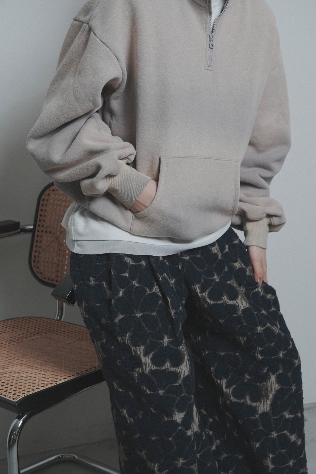 【CYAN 2026 AW VOL.2】ハンドスプレーZIPスウェット - 10月下旬頃発送 - Champdelarose