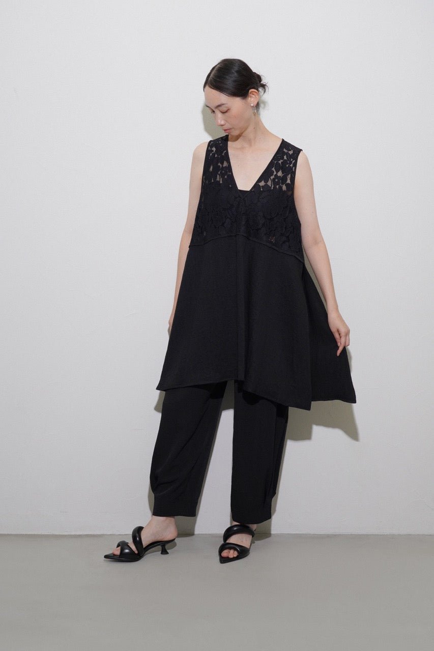 【CYAN 2026 SPRING＆SUMMER VOL.1】サイドスリットレースコンビチュニック - Champdelarose