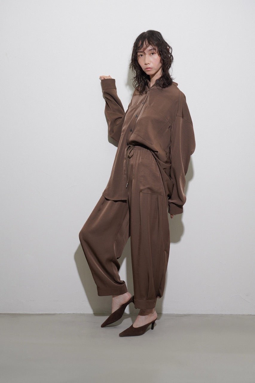 【CYAN 2026 SPRING＆SUMMER VOL.1】ヘムタックグロッシーイージーPT - Champdelarose