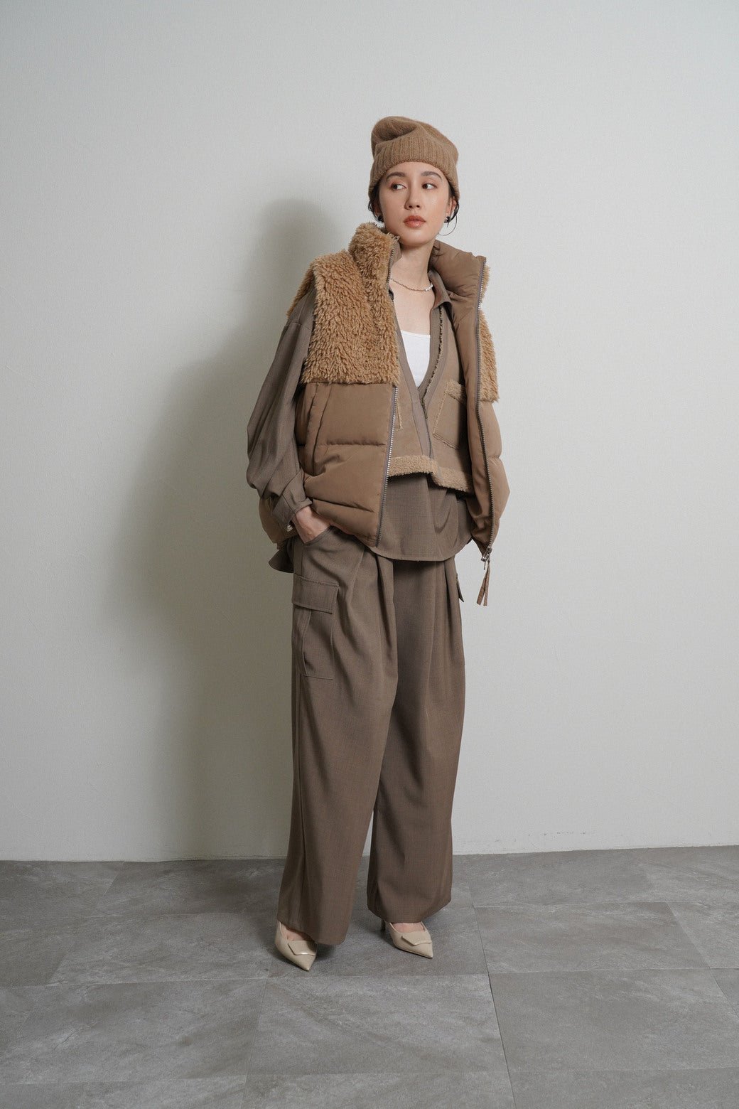 【CYAN tokyo 2026 AW VOL.1】バックオーバームートンベスト - Champdelarose