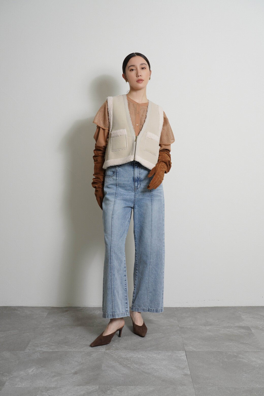【CYAN tokyo 2026 AW VOL.1】バックオーバームートンベスト - Champdelarose