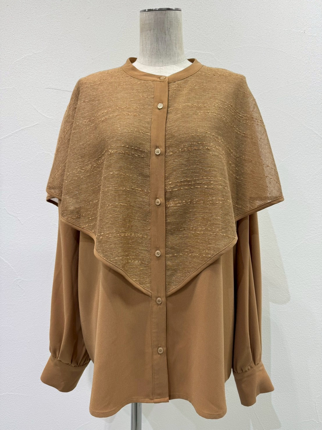 【CYAN tokyo 2026 AW VOL.1】ラメメッシュケープレイヤーシャツ - Champdelarose