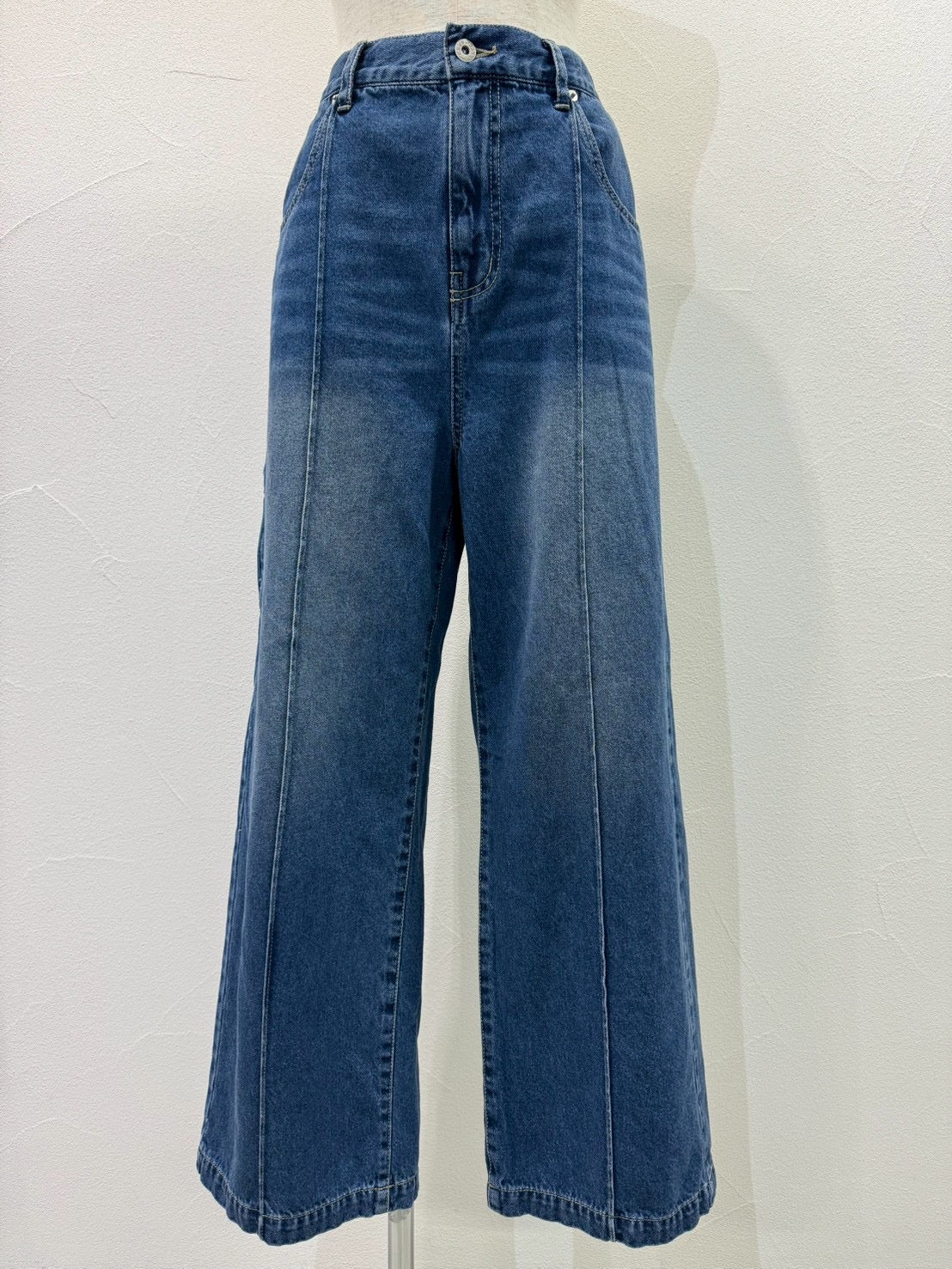 【CYAN tokyo 2026 AW VOL.1】ソフトデニムピンタックワイド - Champdelarose