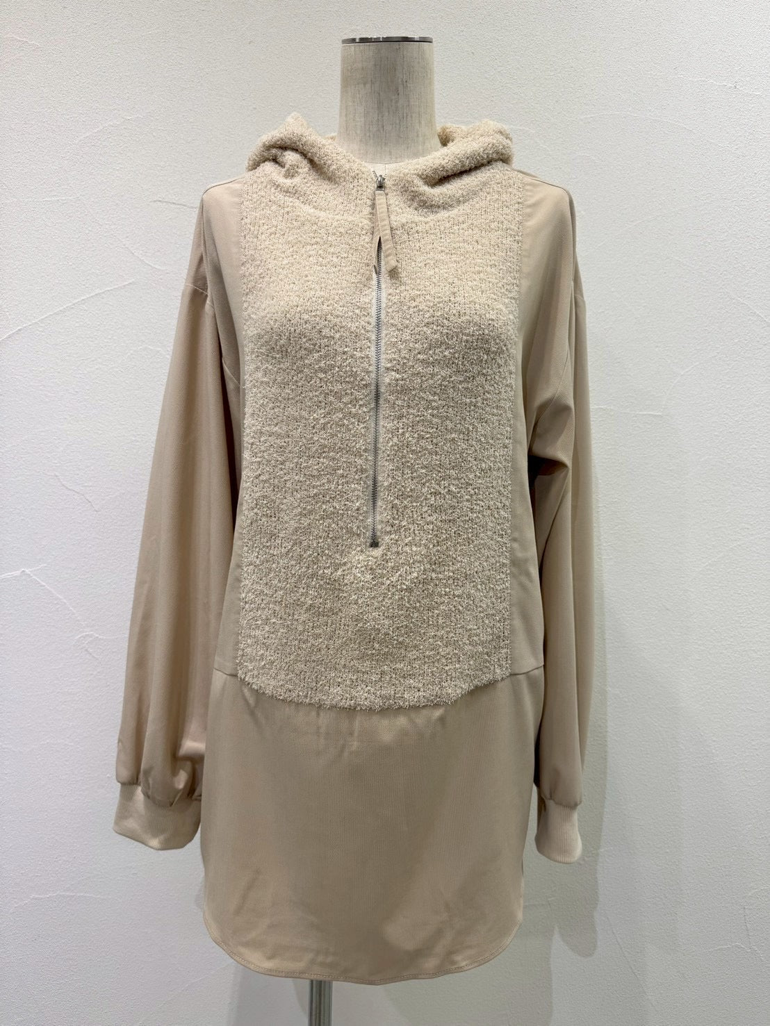 【CYAN tokyo 2026 AW VOL.1】パイルフーディスリットPO - Champdelarose