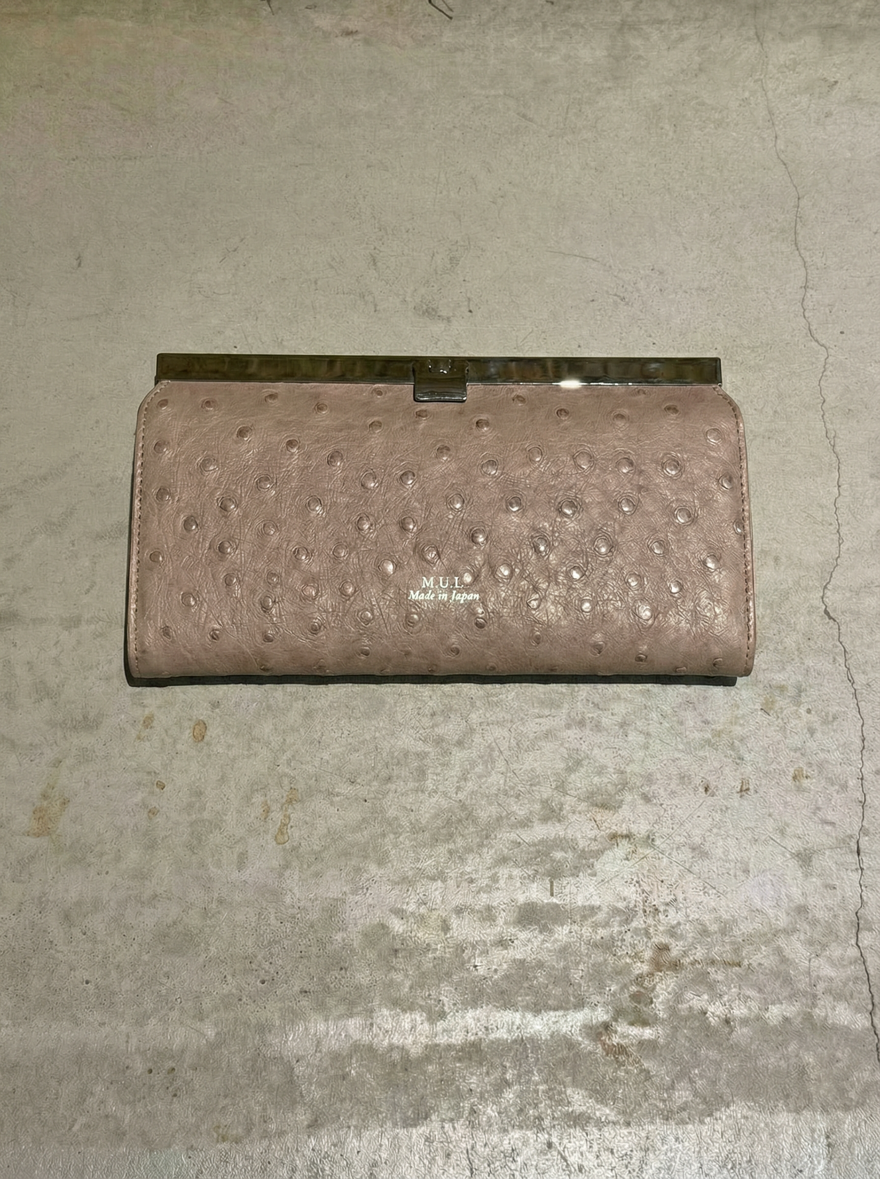 【限定】507.クロスバーロングウォレット　グレージュ　オーストリッチ型押し　マットゴールド金具　MUL161