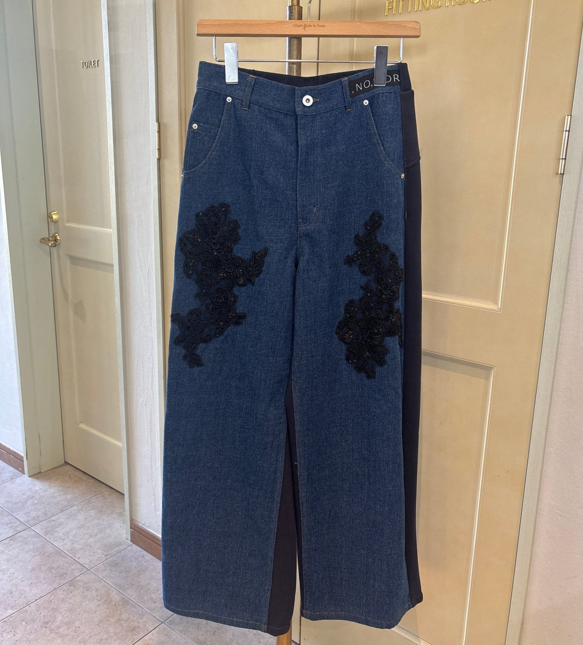 【EimeeLaw】ビーズエンブロイダリーデニムパンツ【10月下旬再入荷！】 - Champdelarose