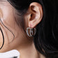 【CHIGNON 2025 AUTUMN/WINTER】3ラインカーブピアス