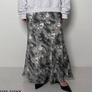 【CHIGNON 2025 AUTUMN/WINTER】ワッシャーサテンプリントSK