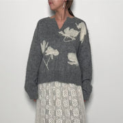 【CHIGNON 2025 AUTUMN/WINTER】フラワーPOニット