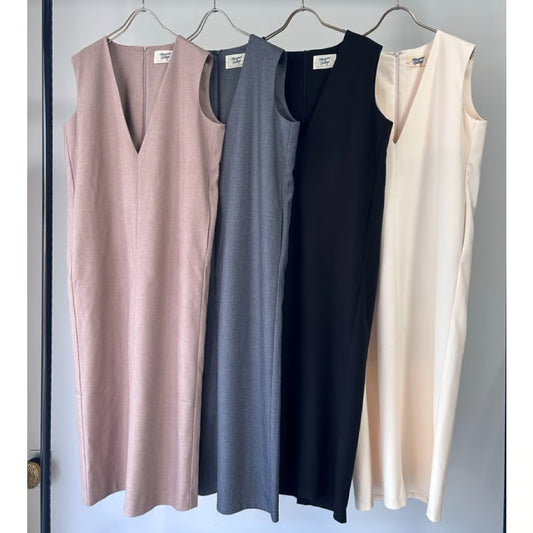 【MARGAUX 2025 WINTER】Vネックフラノワンピース