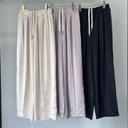 【MARGAUX 2025 WINTER】サテンセンタープレスパンツ