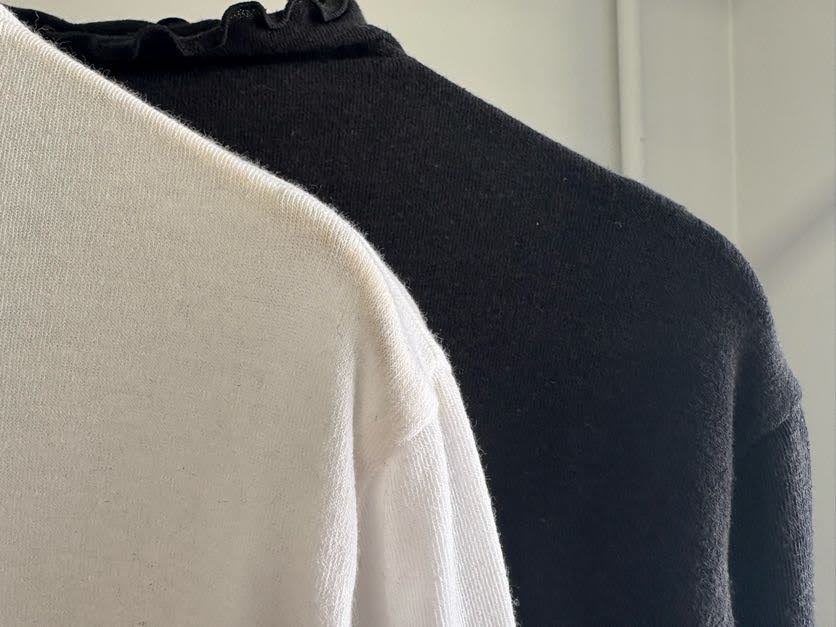 【GOOD VIEW DESIGN 2026 FALL - WINTER】パウダリータートルトップス - Champdelarose