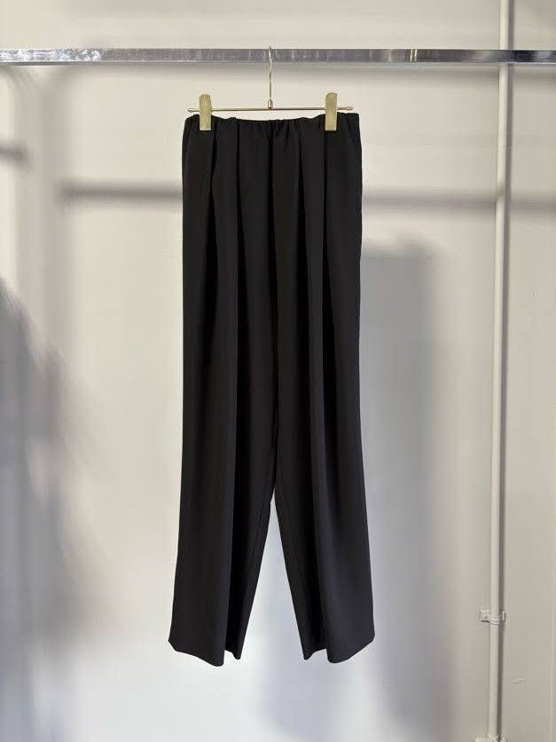【GOOD VIEW DESIGN 2026 FALL - WINTER】ウエストゴムタックパンツ - Champdelarose