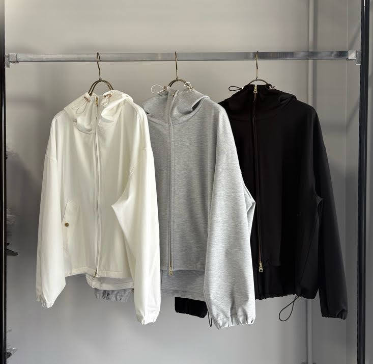 【GOOD VIEW DESIGN 2026 FALL - WINTER】ZIPUPパーカー - Champdelarose