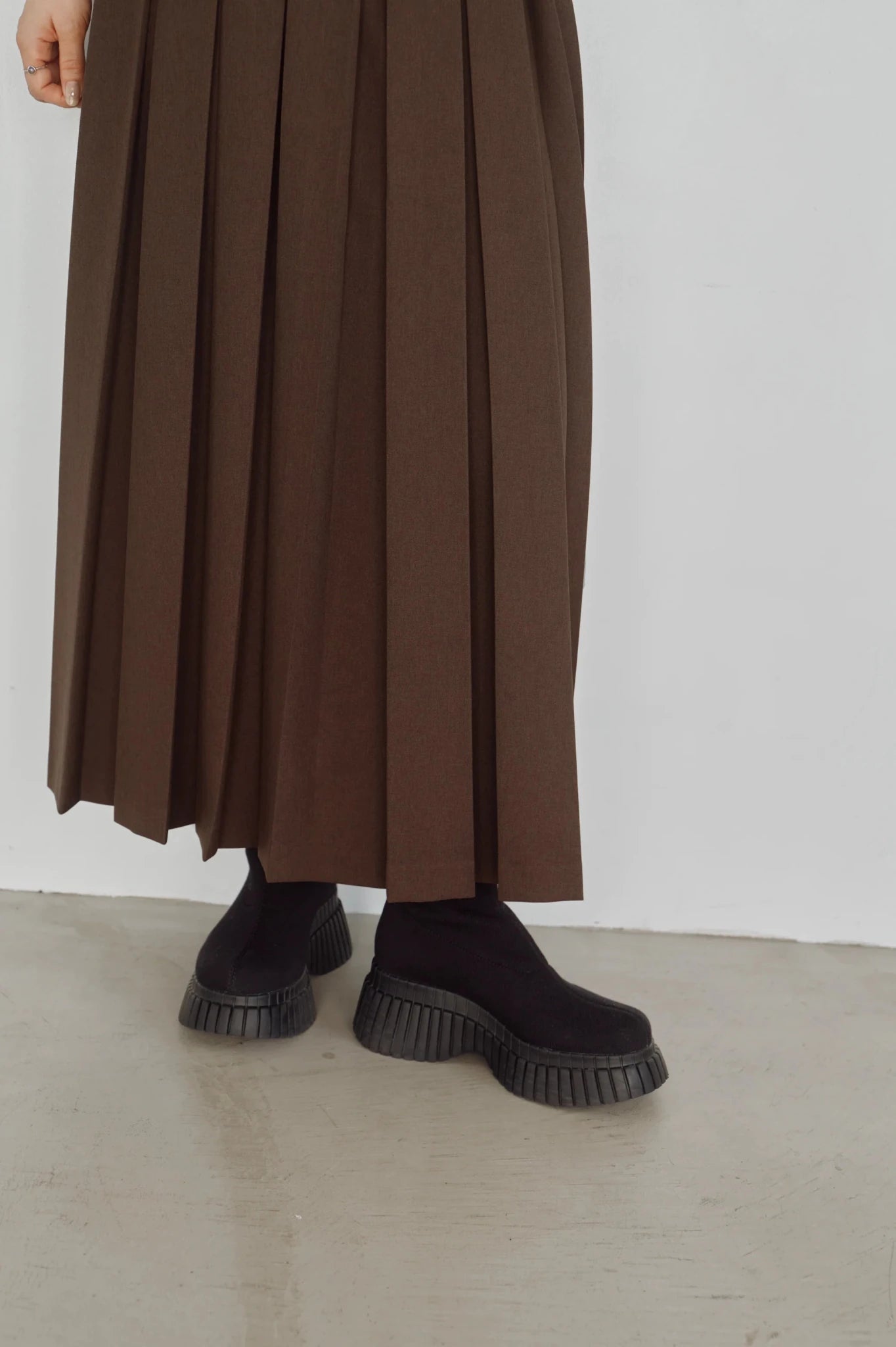 【Hella 2026 FALLWINTER COLLECTION】Box Pleat Skirt - Champdelarose