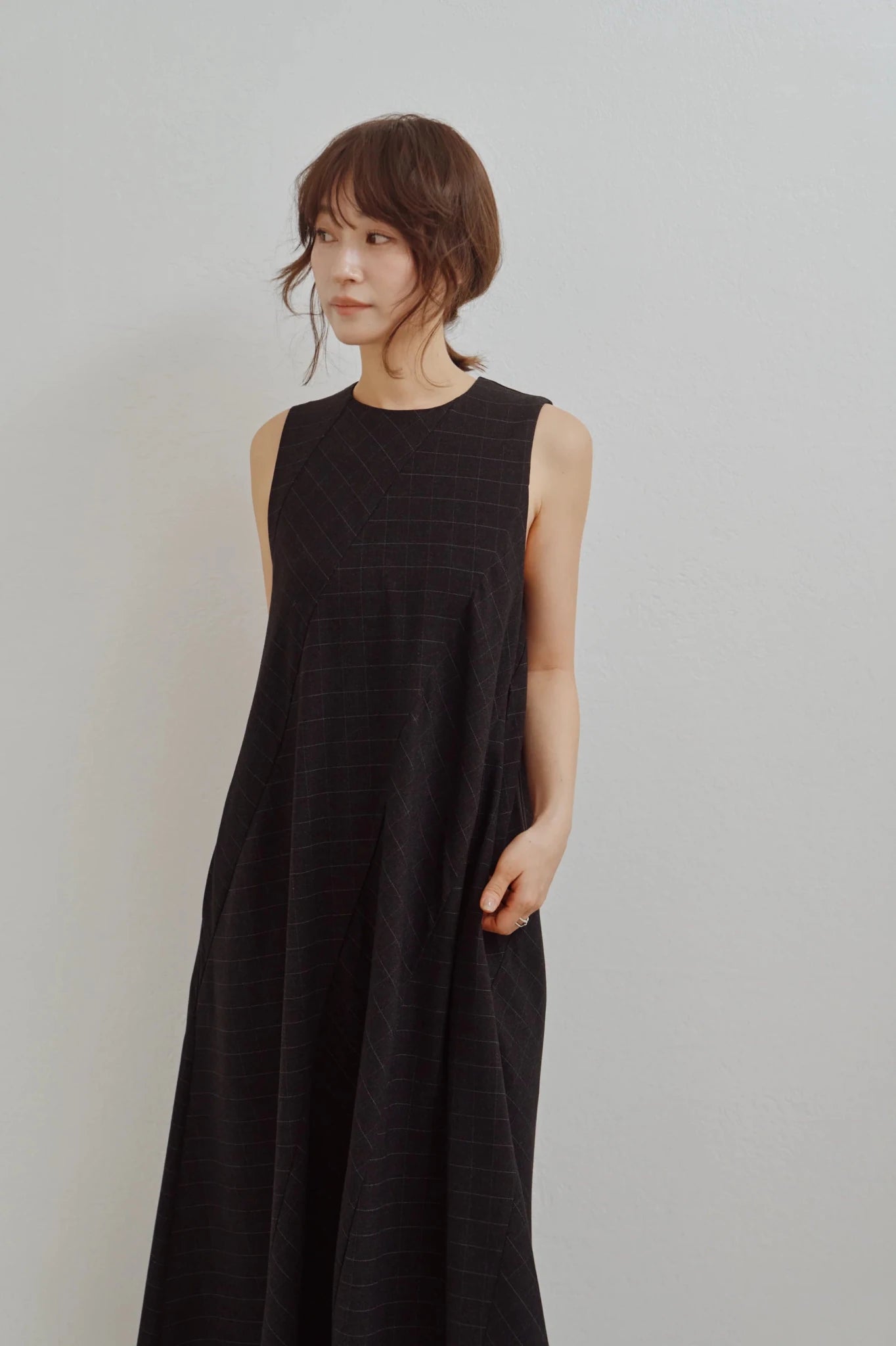【Hella 2026 FALLWINTER COLLECTION】Check Flare Panel Dress - Champdelarose