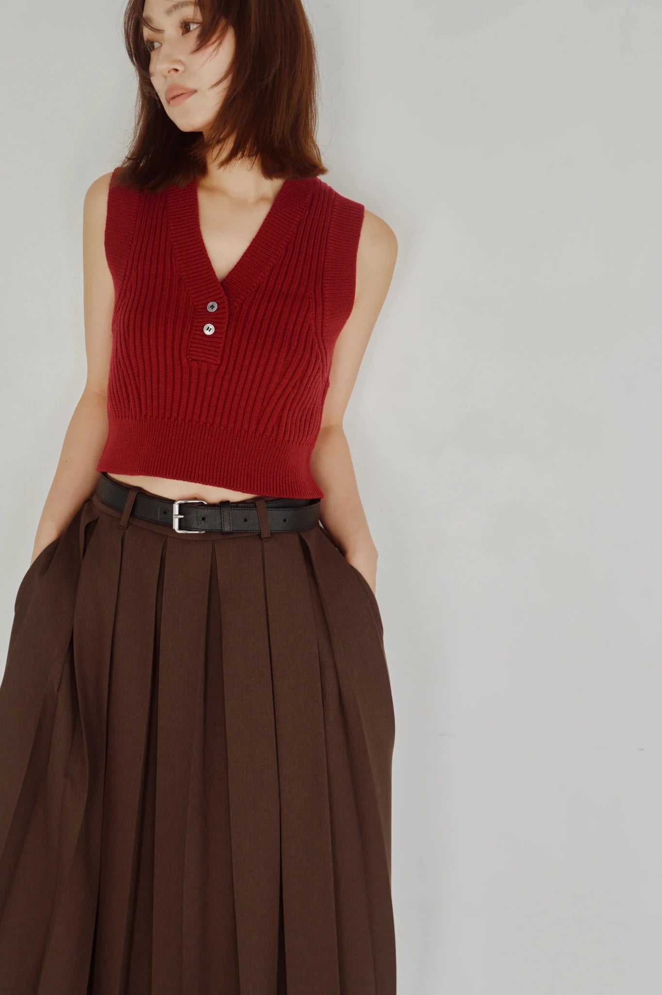 【Hella 2026 FALLWINTER COLLECTION】Cropped Rib Knit Vest - Champdelarose