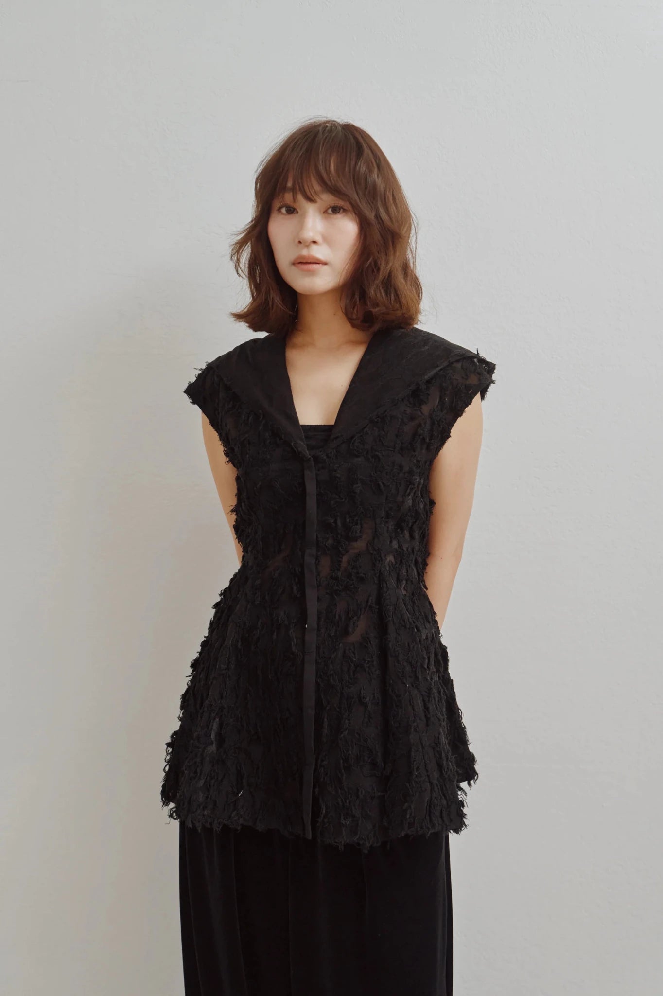 【Hella 2026 FALLWINTER COLLECTION】Cut Jacquard Peplum Hoodie - Champdelarose