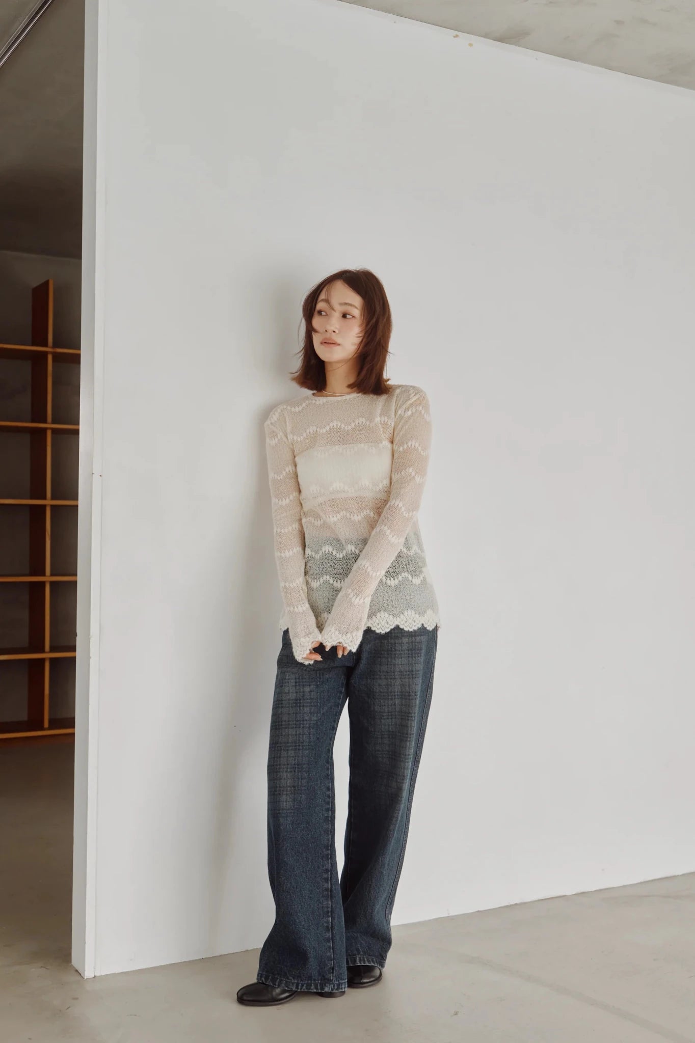 【Hella 2026 FALLWINTER COLLECTION】Flocked Lace Sheer Top - Champdelarose