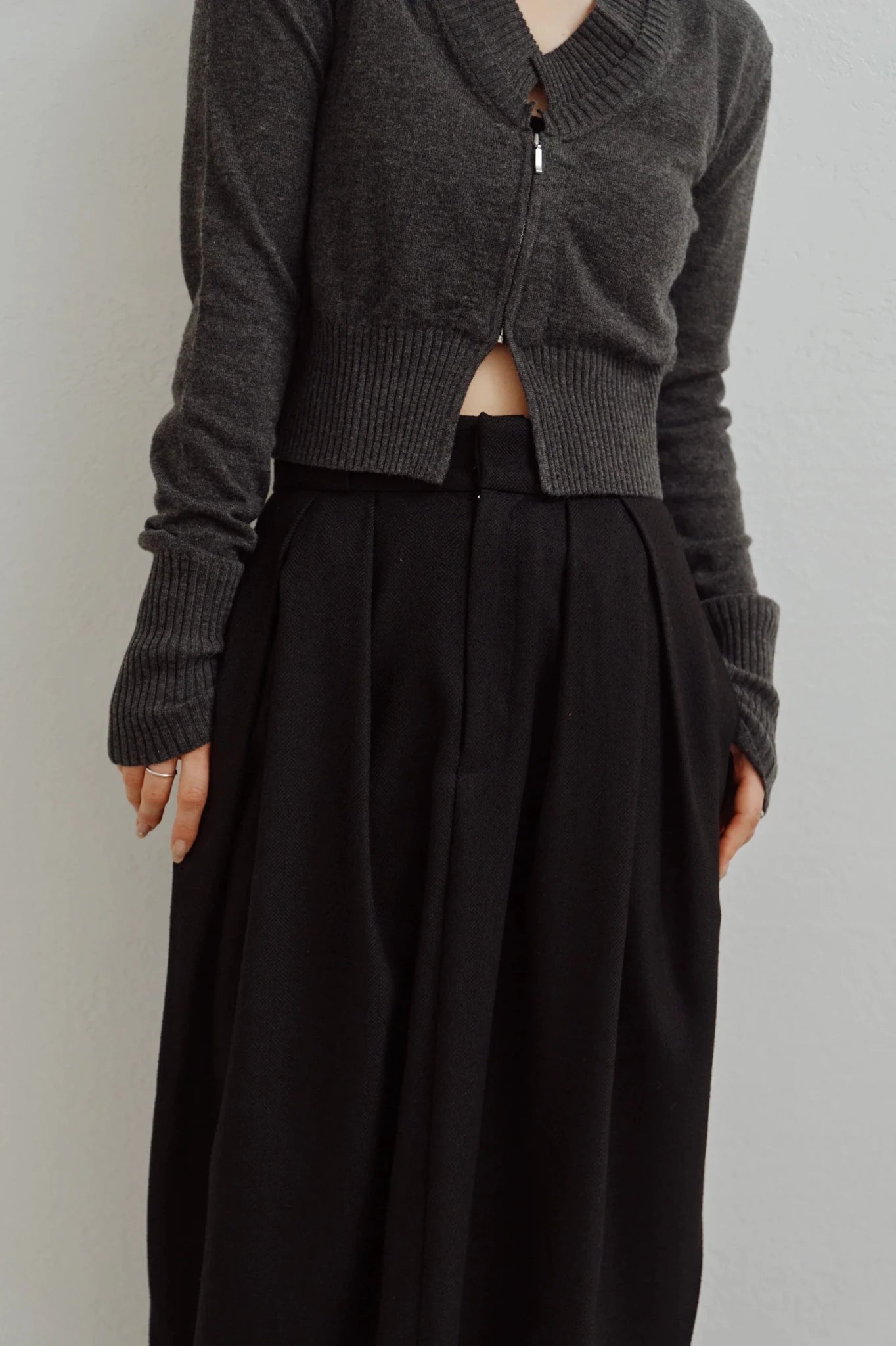 【Hella 2026 FALLWINTER COLLECTION】Herringbone Tweed Skirt - Champdelarose