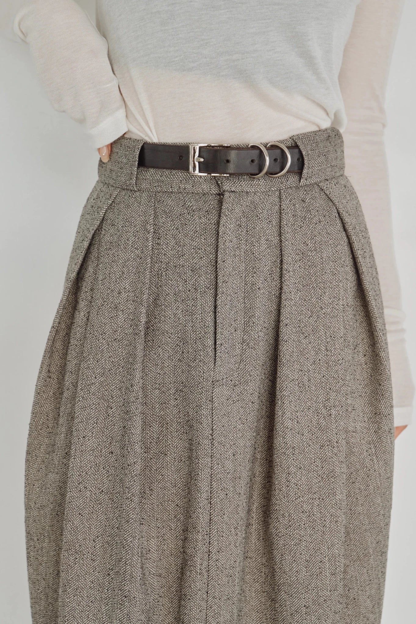 【Hella 2026 FALLWINTER COLLECTION】Herringbone Tweed Skirt - Champdelarose