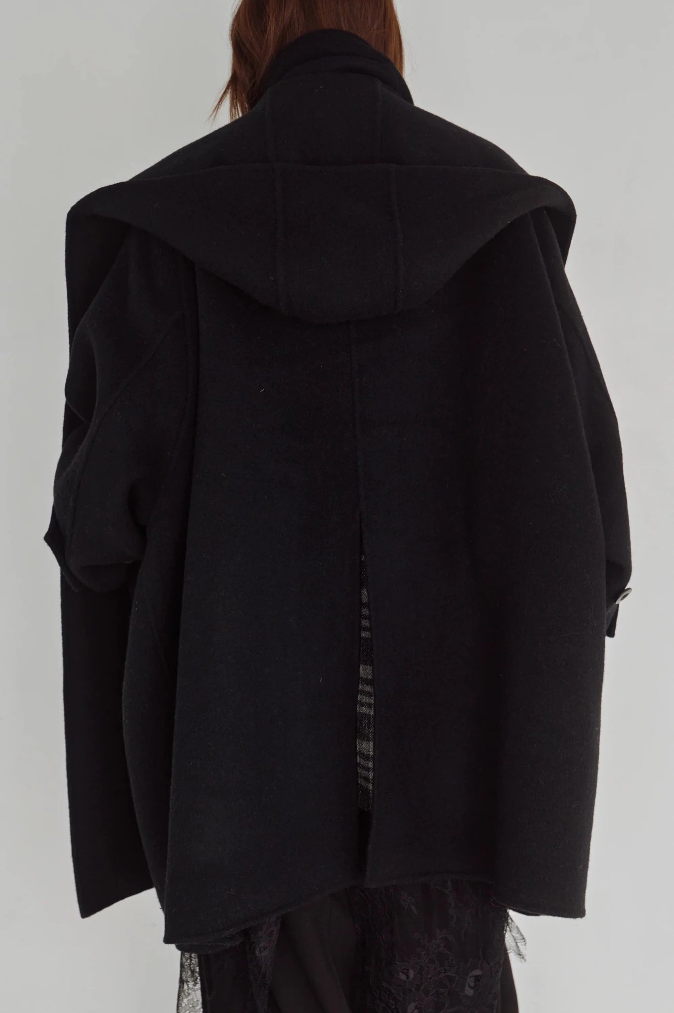 【Hella 2026 FALLWINTER COLLECTION】Hooded Stole Rever Coat - Champdelarose