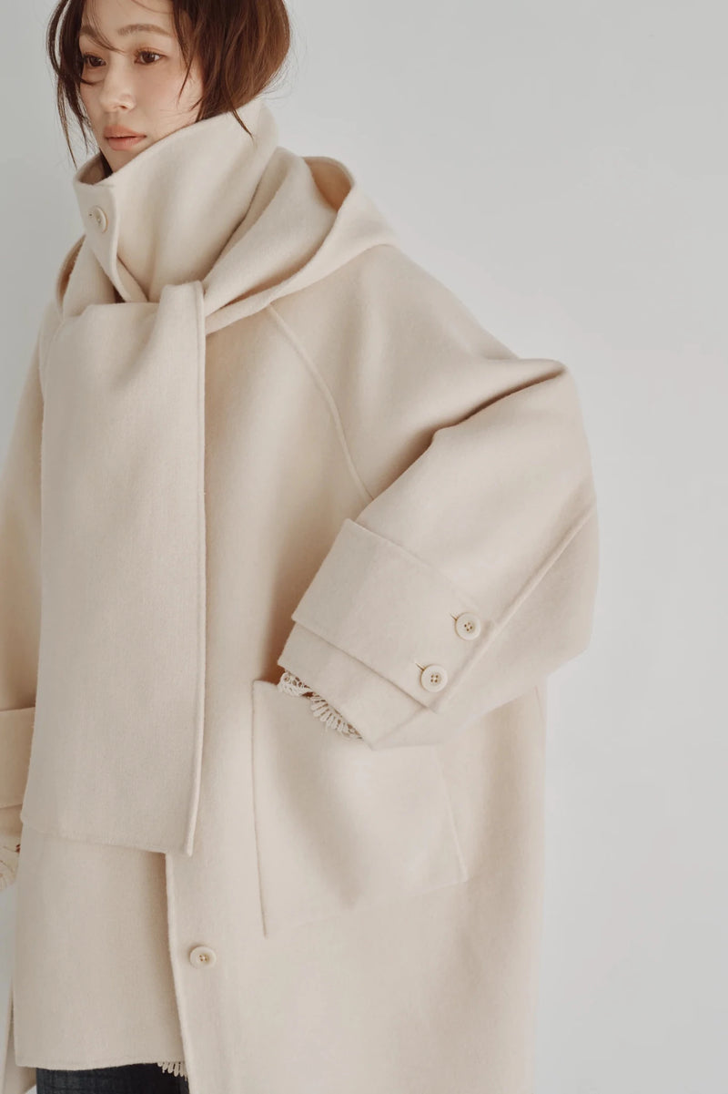【Hella 2026 FALLWINTER COLLECTION】Hooded Stole Rever Coat - Champdelarose