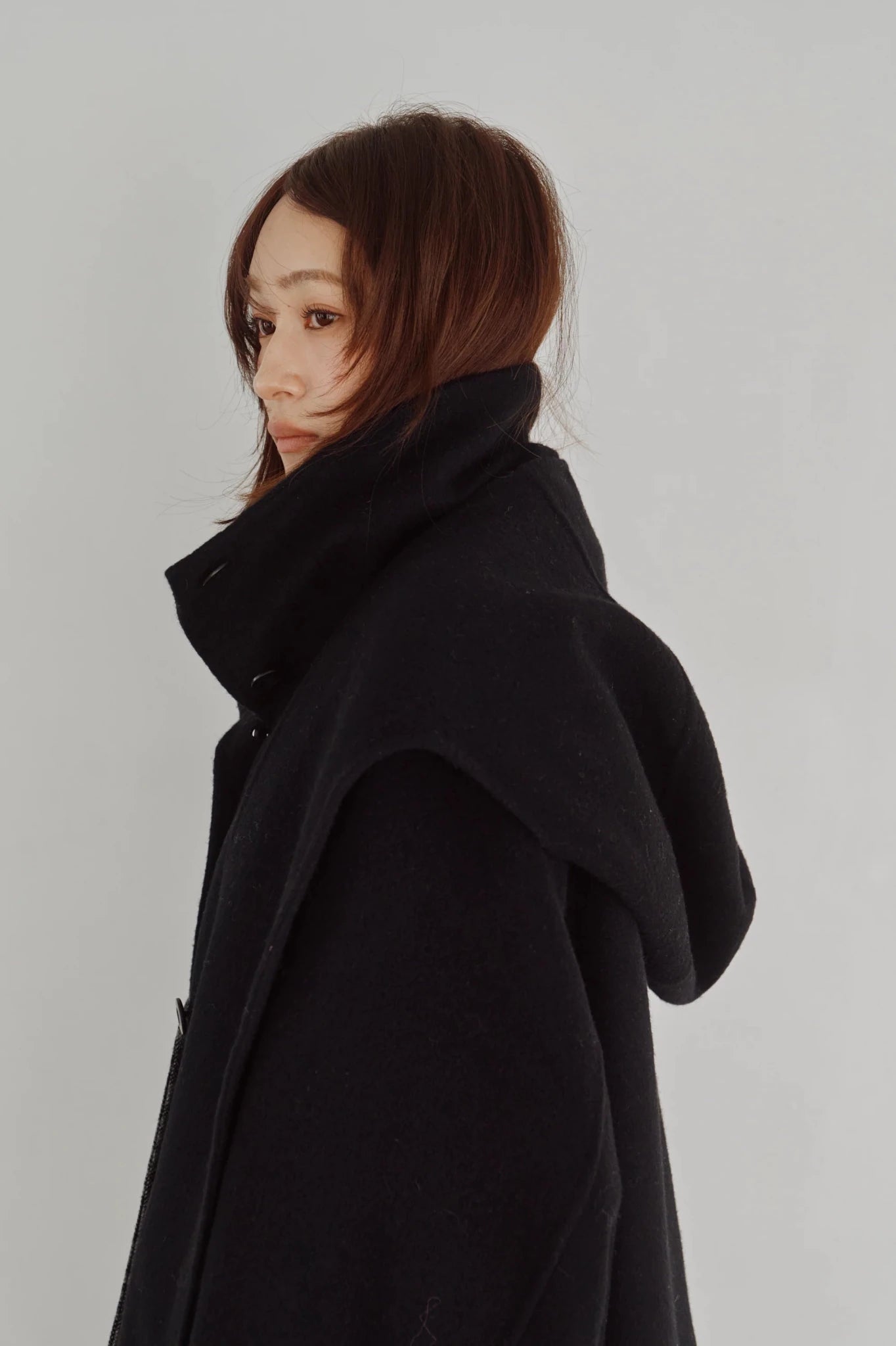 【Hella 2026 FALLWINTER COLLECTION】Hooded Stole Rever Coat - Champdelarose