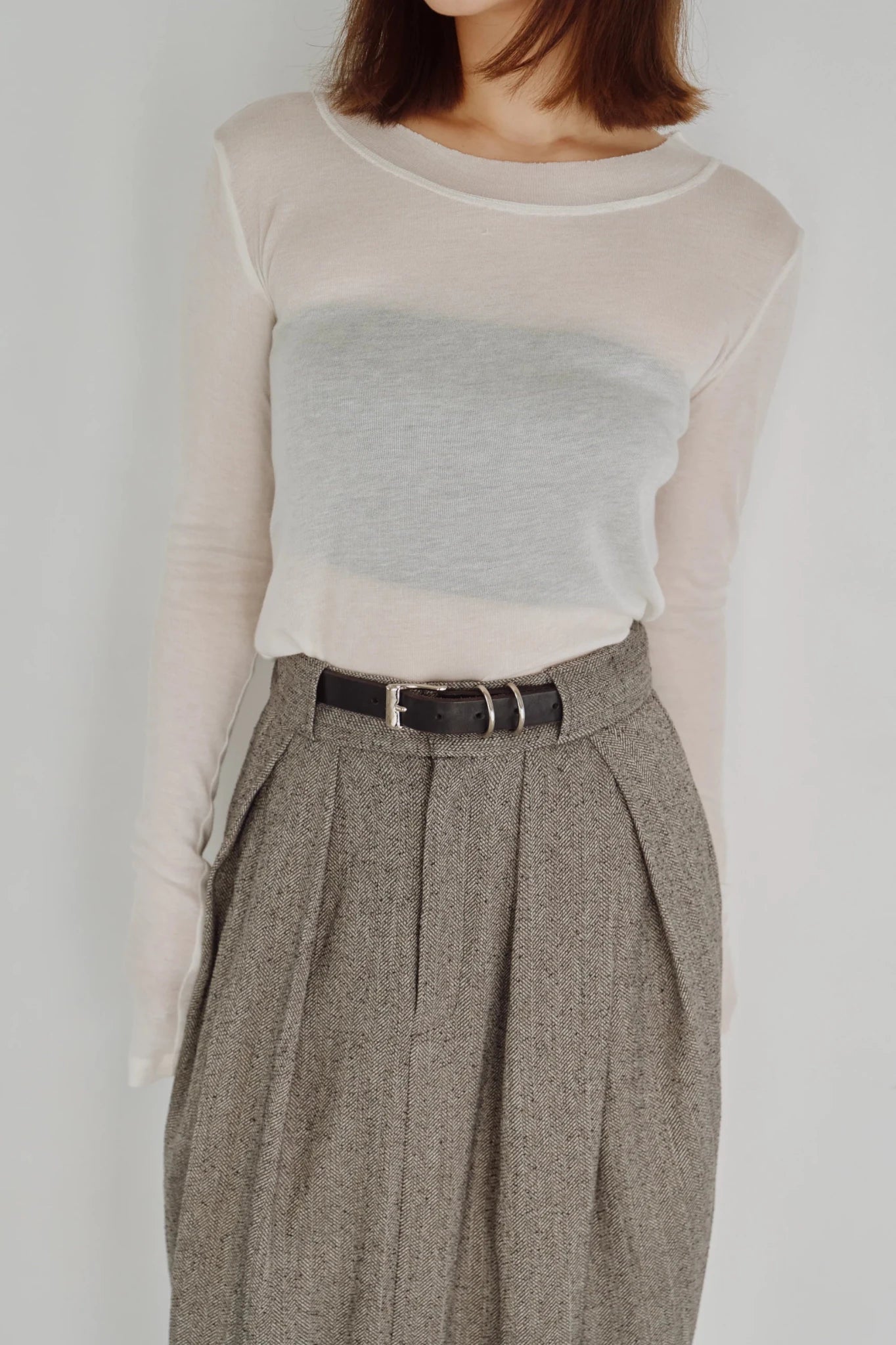 【Hella 2026 FALLWINTER COLLECTION】Modal Wool Sheer Top - Champdelarose