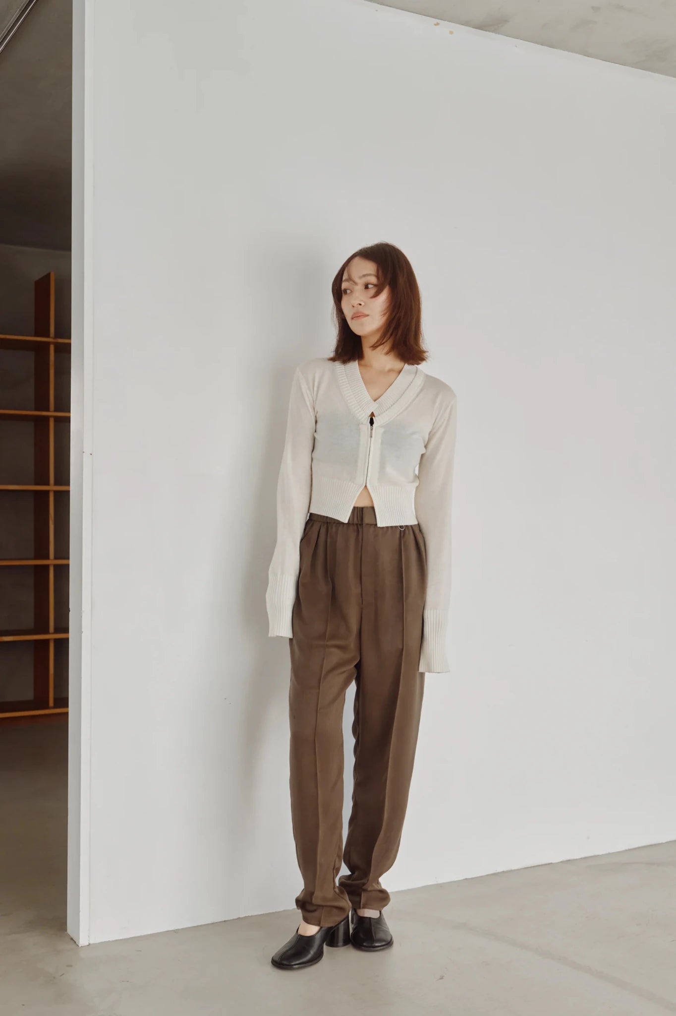 【Hella 2026 FALLWINTER COLLECTION】Pintuck Tapered Pants - Champdelarose