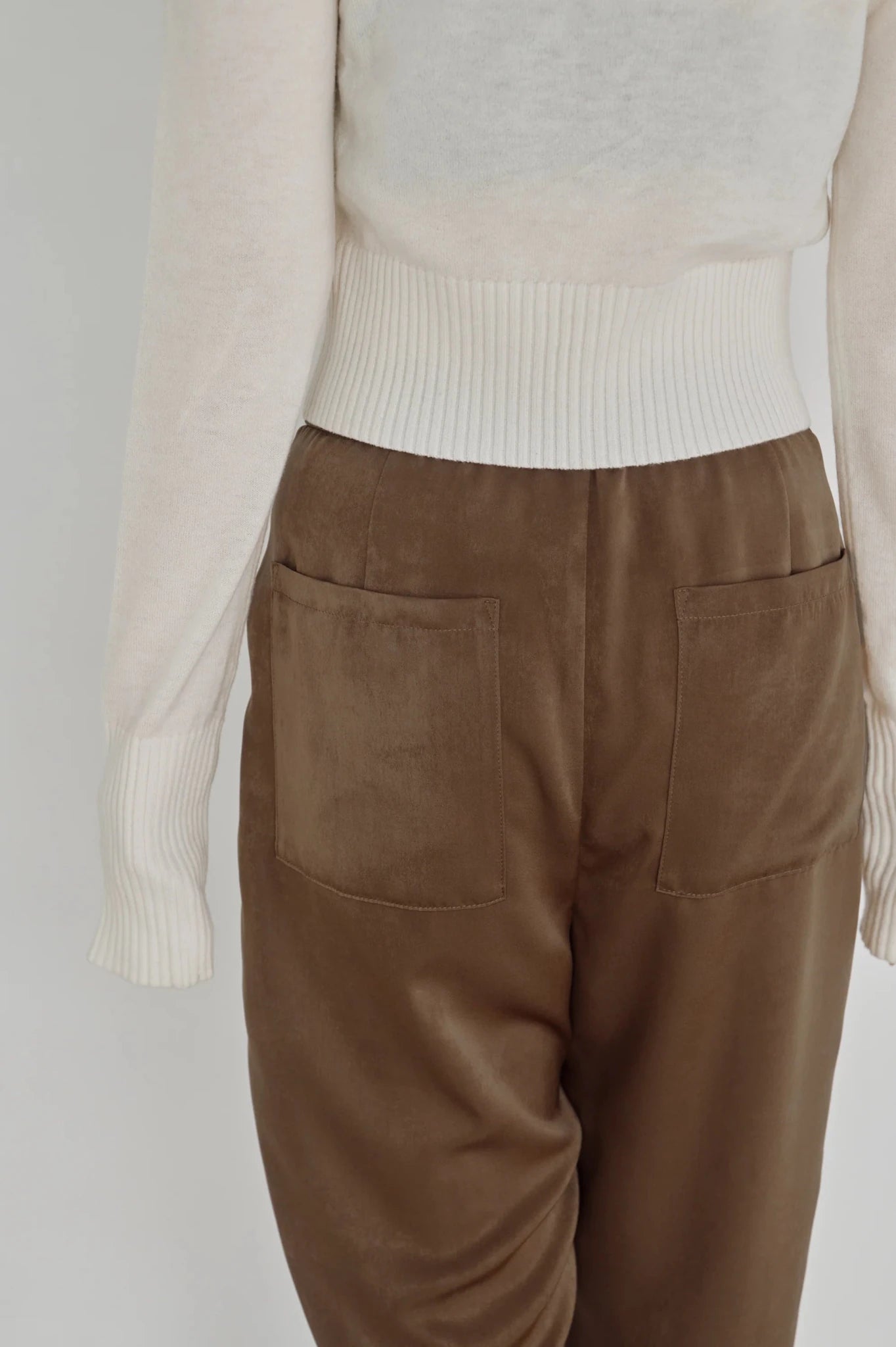 【Hella 2026 FALLWINTER COLLECTION】Pintuck Tapered Pants - Champdelarose