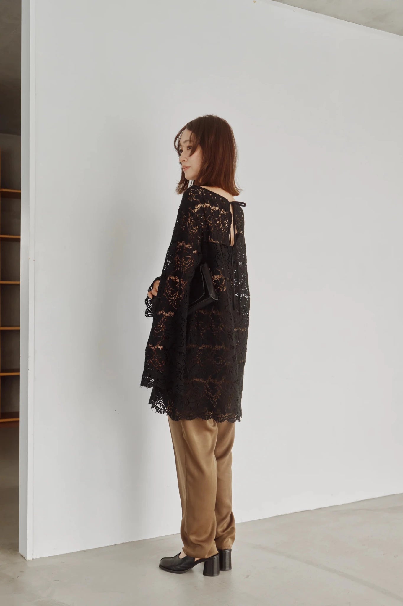 【Hella 2026 FALLWINTER COLLECTION】Scalloped Lace Top - Champdelarose
