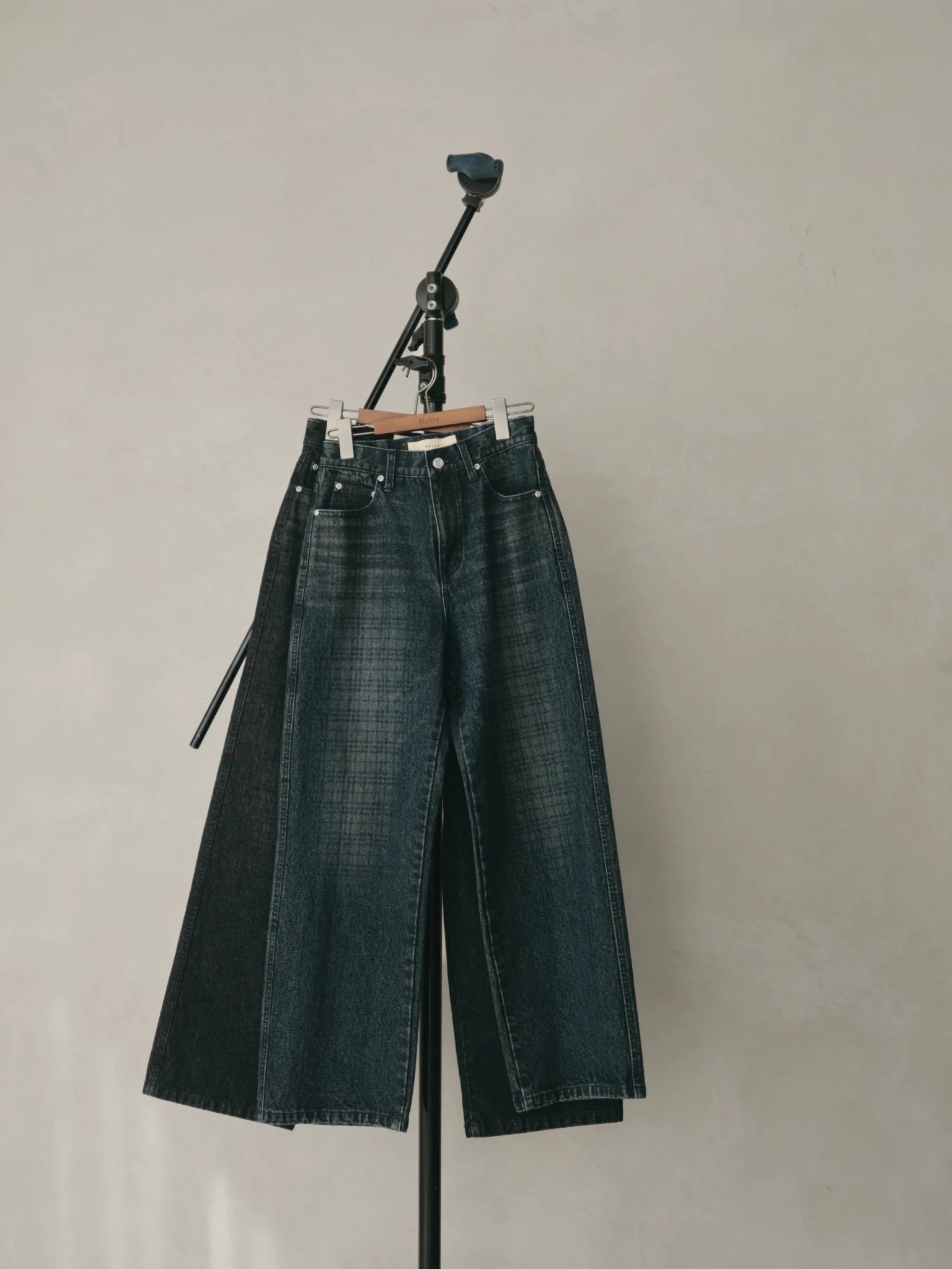 【Hella 2026 FALLWINTER COLLECTION】Shadow Check Denim - Champdelarose