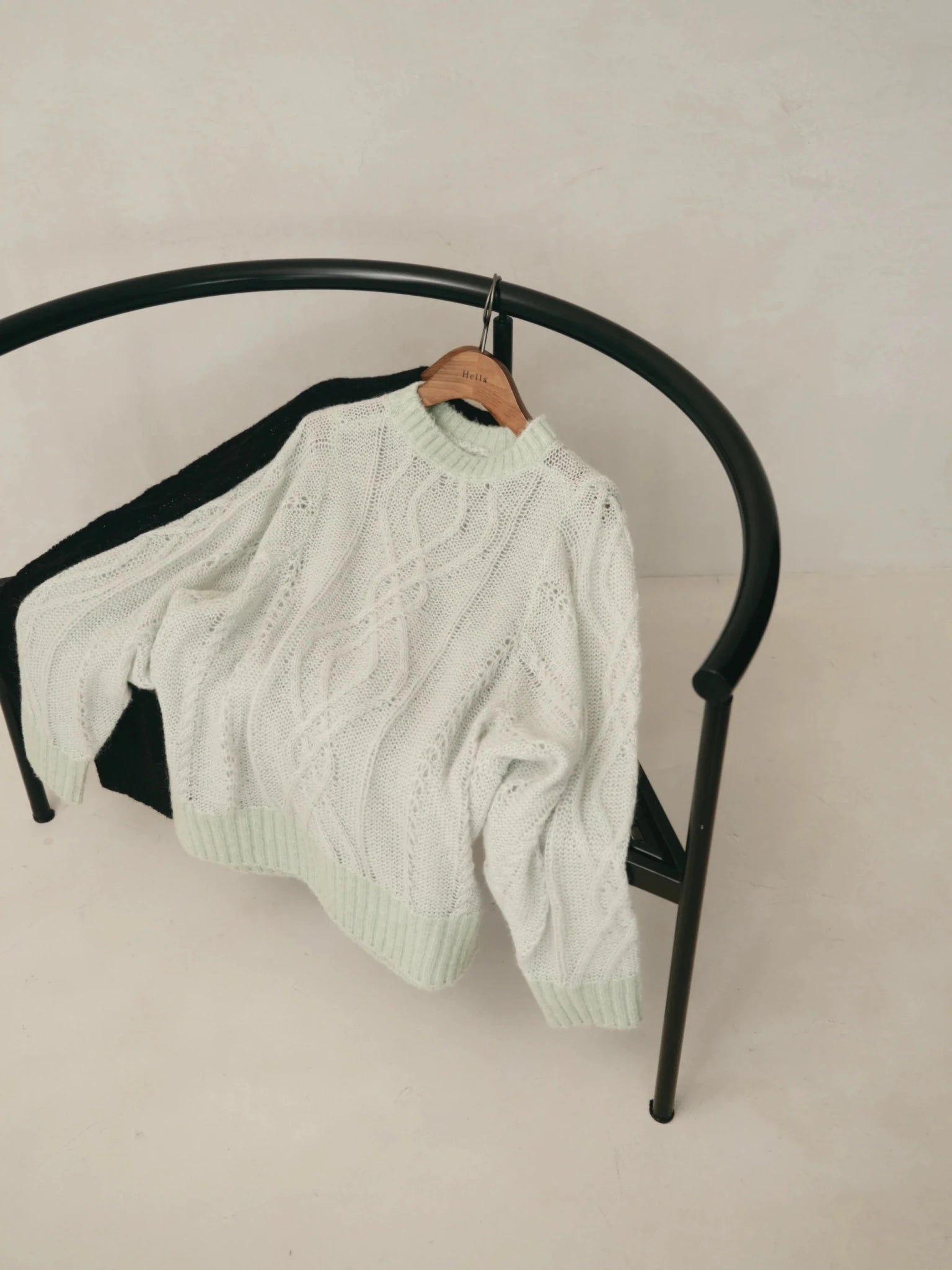 【Hella 2026 FALLWINTER COLLECTION】Sheer Cable Knit Top - Champdelarose