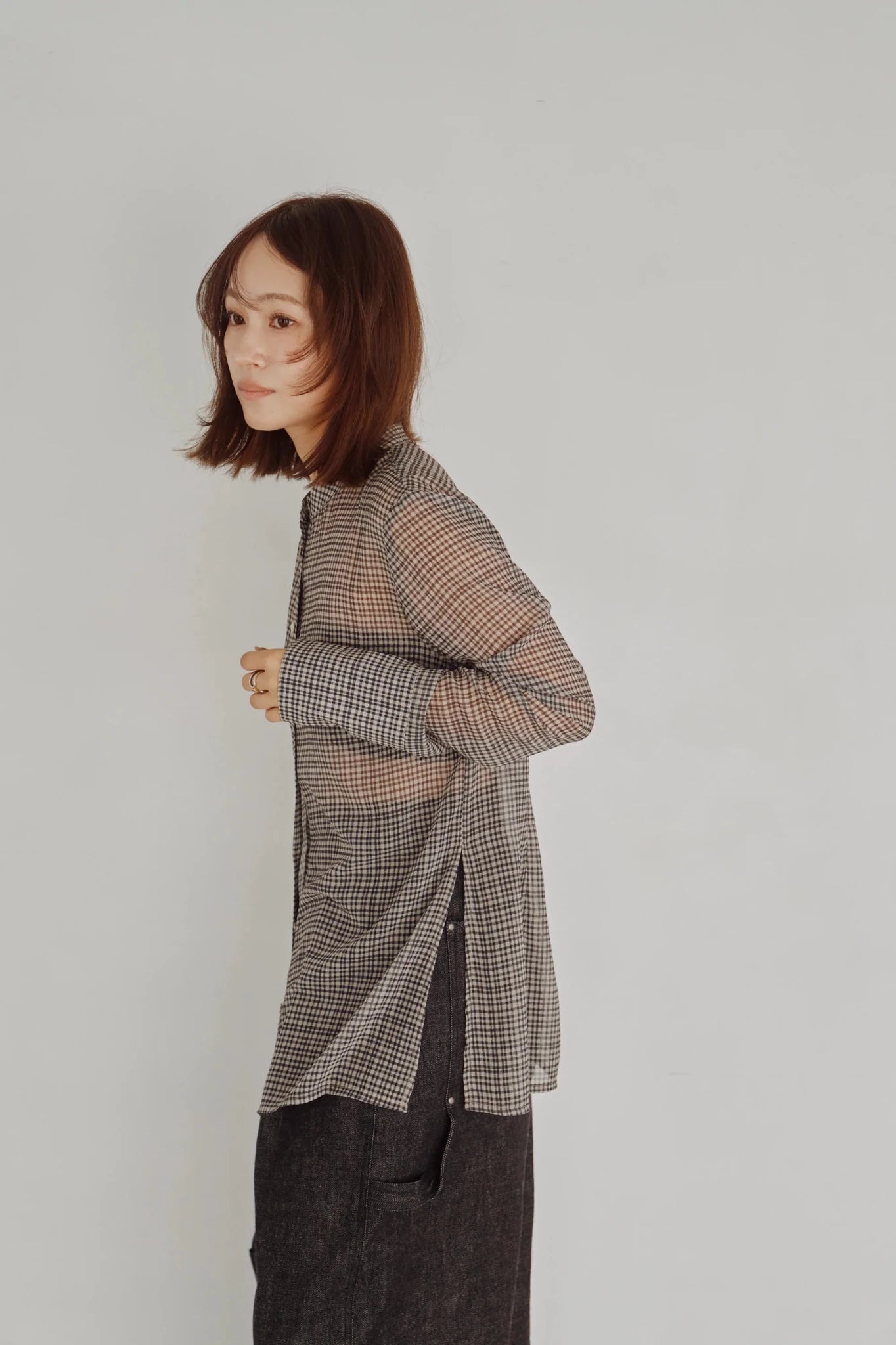 【Hella 2026 FALLWINTER COLLECTION】Sheer Check Slim Shirt - Champdelarose