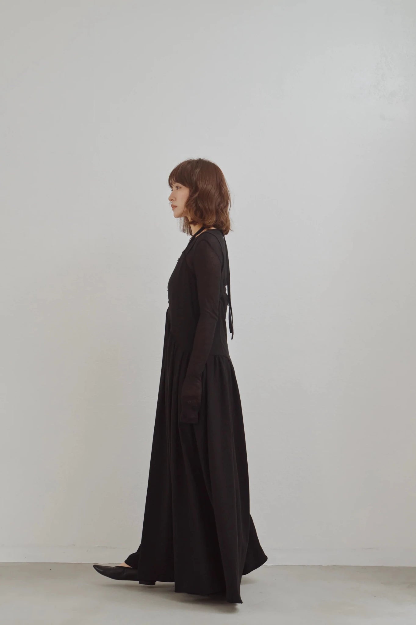 【Hella 2026 FALLWINTER COLLECTION】Tulle Insert V Dress - Champdelarose