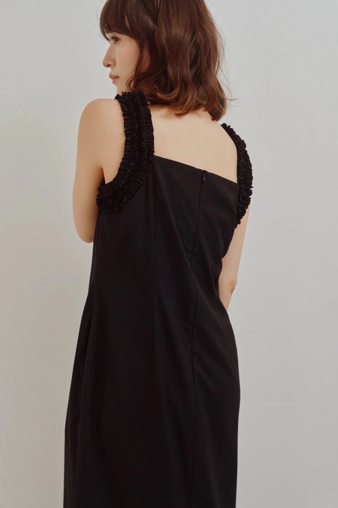 【Hella 2026 FALLWINTER COLLECTION】Tweed Frill Column Dress - Champdelarose