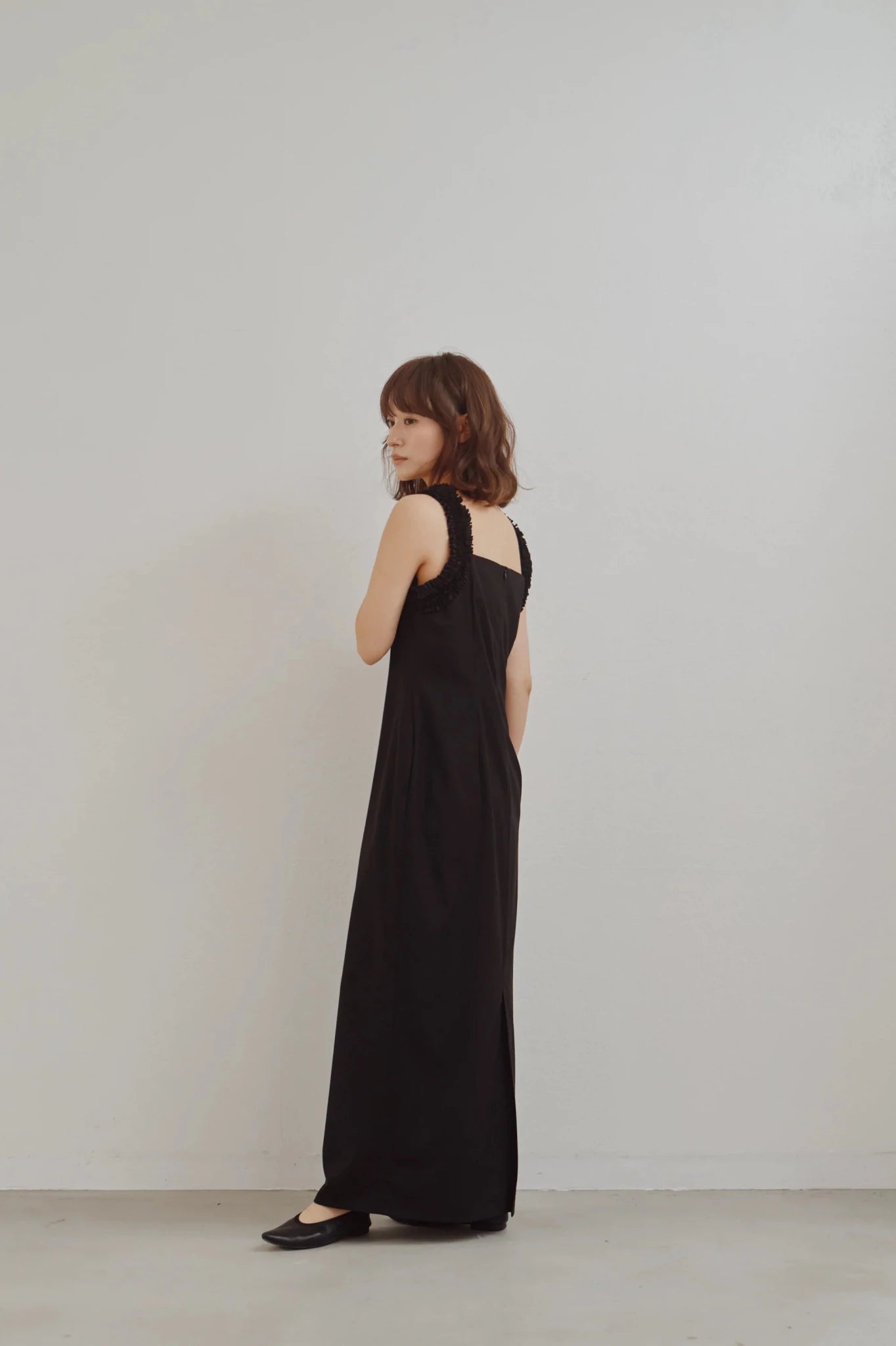 【Hella 2026 FALLWINTER COLLECTION】Tweed Frill Column Dress - Champdelarose