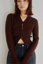 【Hella 2026 FALLWINTER COLLECTION】V Neck Zip Knit Cardigan - Champdelarose