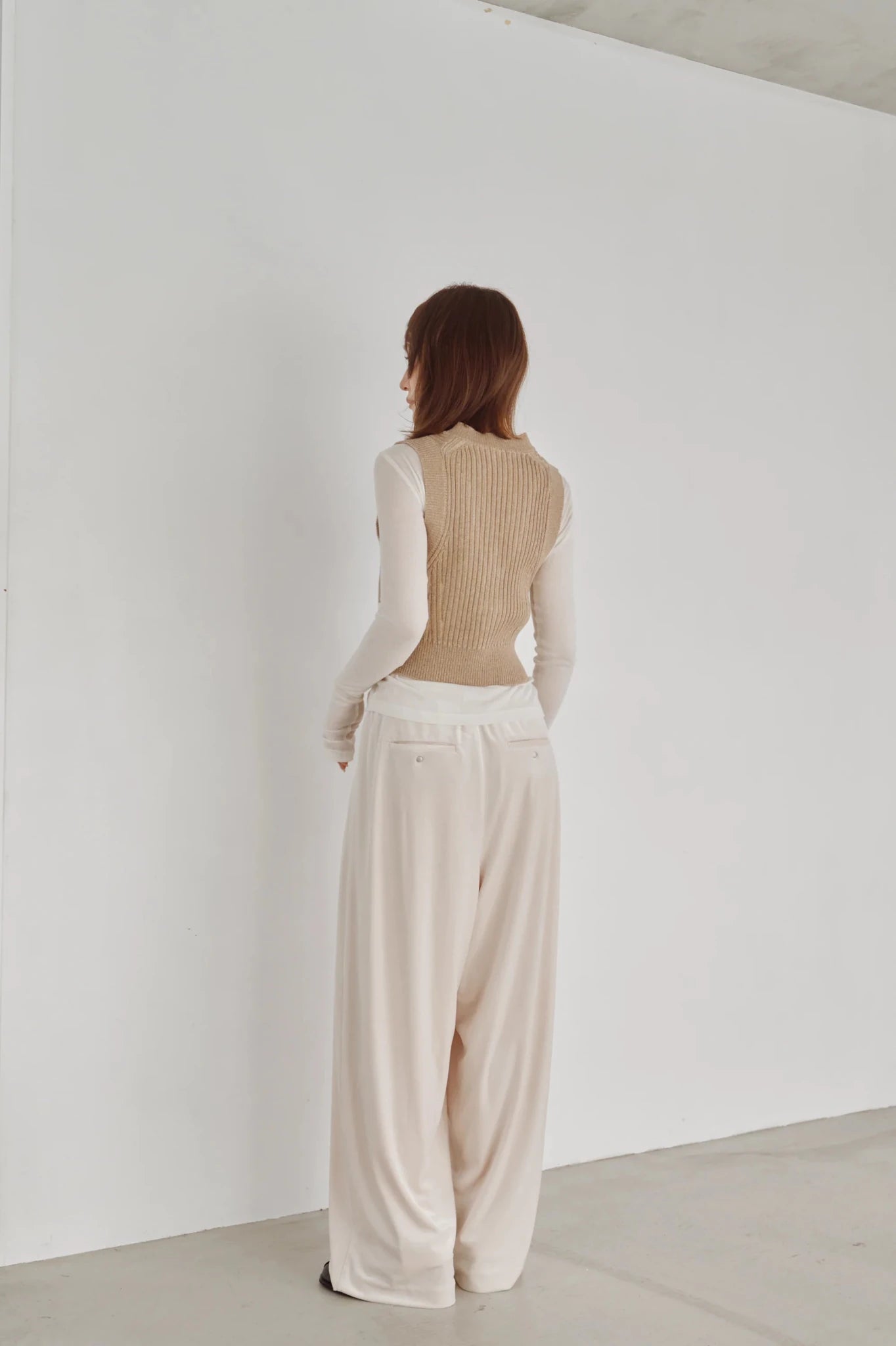 【Hella 2026 FALLWINTER COLLECTION】Velour Cocoon Pants - Champdelarose