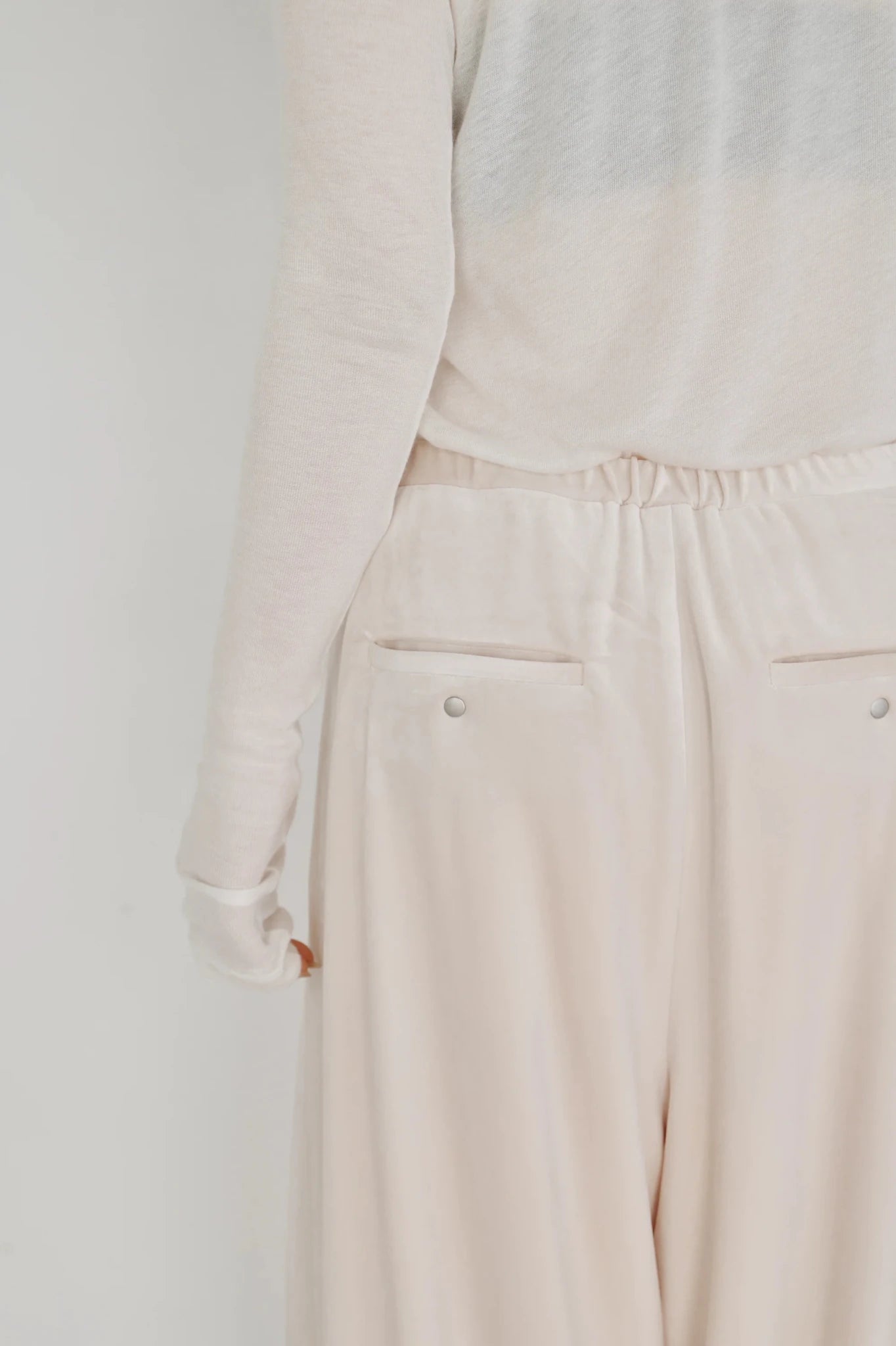 【Hella 2026 FALLWINTER COLLECTION】Velour Cocoon Pants - Champdelarose