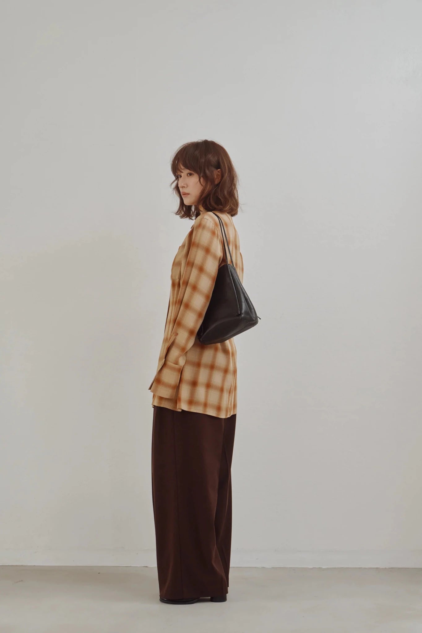 【Hella 2026 FALLWINTER COLLECTION】Viyella Waist Shape Shirt - Champdelarose