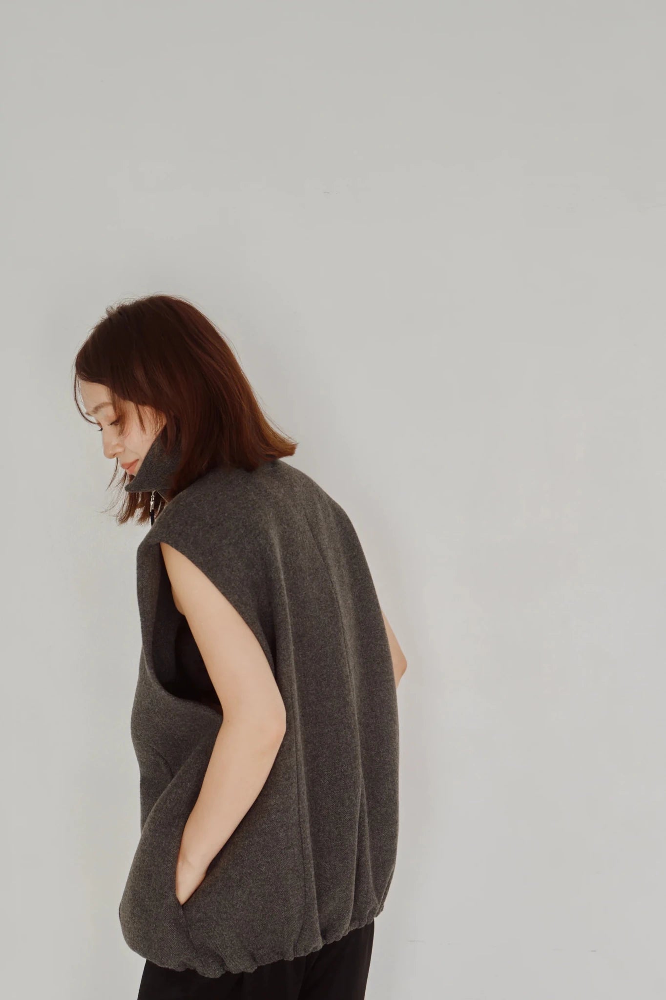 【Hella 2026 FALLWINTER COLLECTION】Wool High Neck Vest - Champdelarose