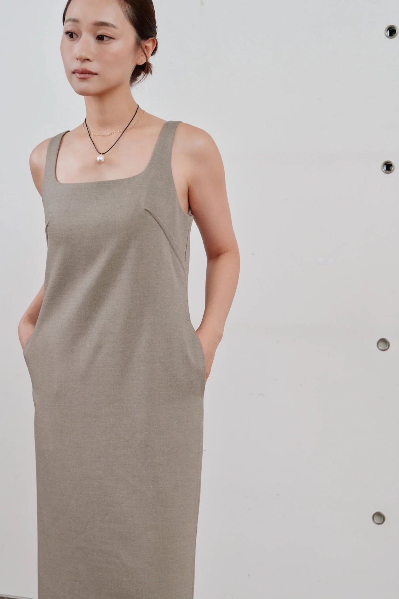 【Hella 2026 SPRING/SUMMER】back tie cocoon dress - Champdelarose