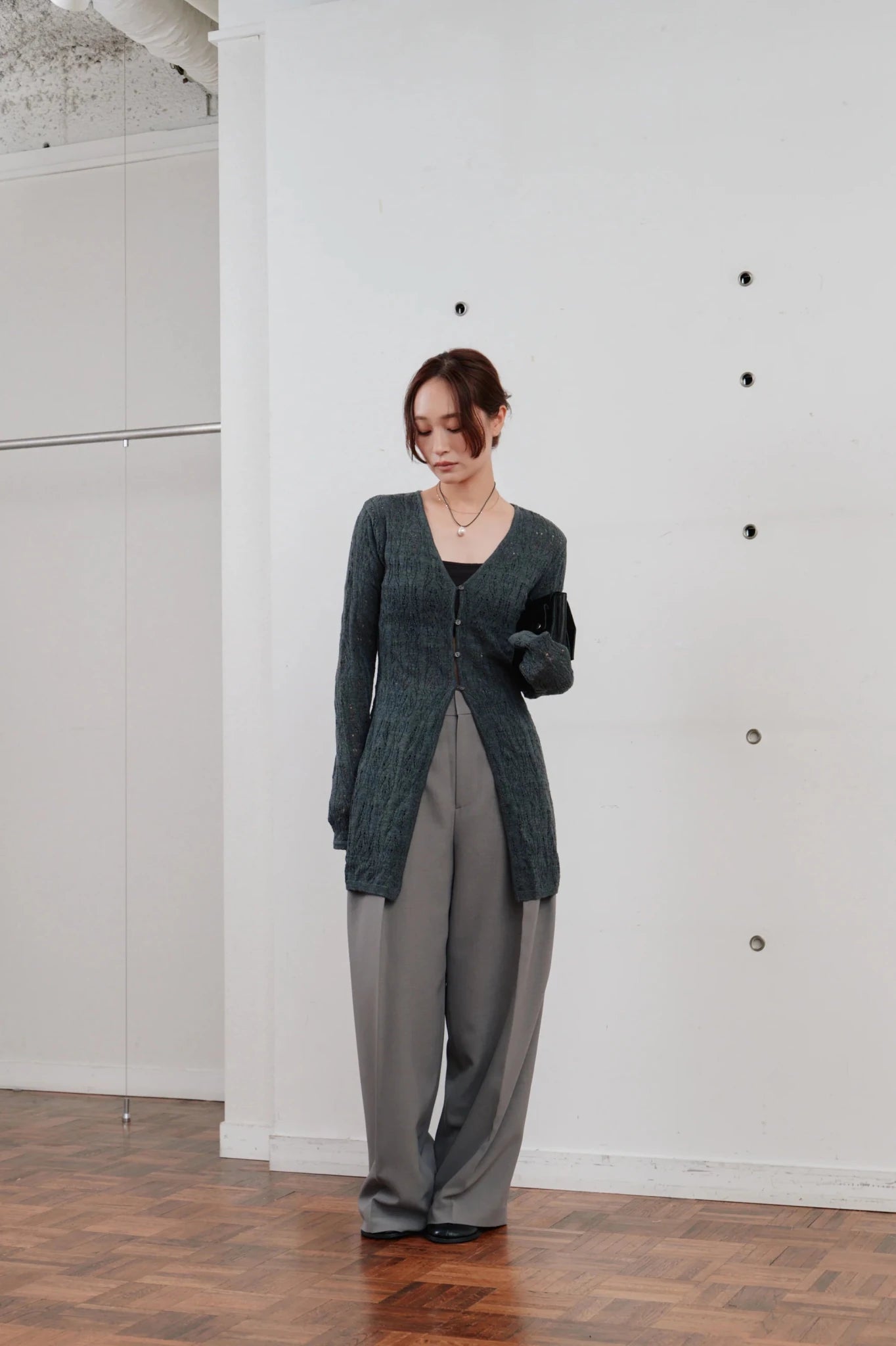 【Hella 2026 SPRING/SUMMER】crochet lace Vneck cardigan - Champdelarose