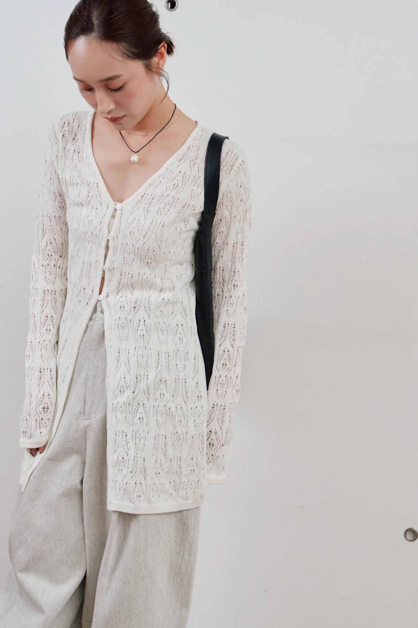 【Hella 2026 SPRING/SUMMER】crochet lace Vneck cardigan - Champdelarose