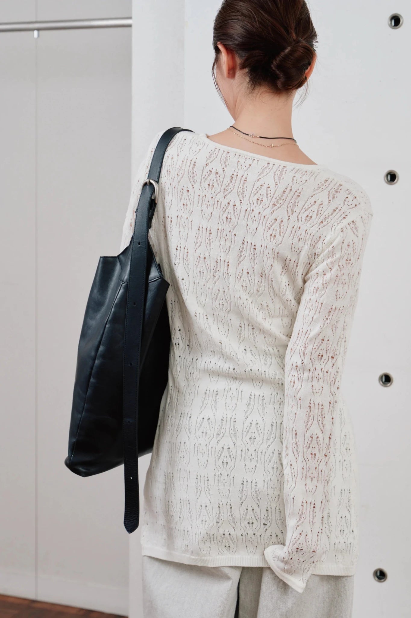 【Hella 2026 SPRING/SUMMER】crochet lace Vneck cardigan - Champdelarose